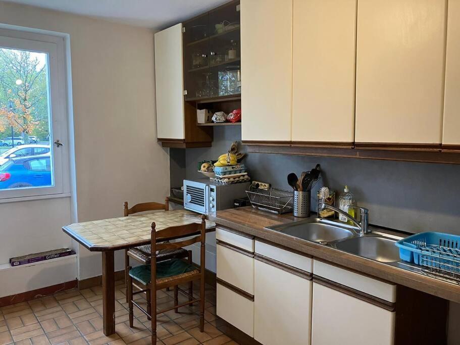 Maison De Ville 102M2 3 Chambres مونتينيو لي بروتون المظهر الخارجي الصورة
