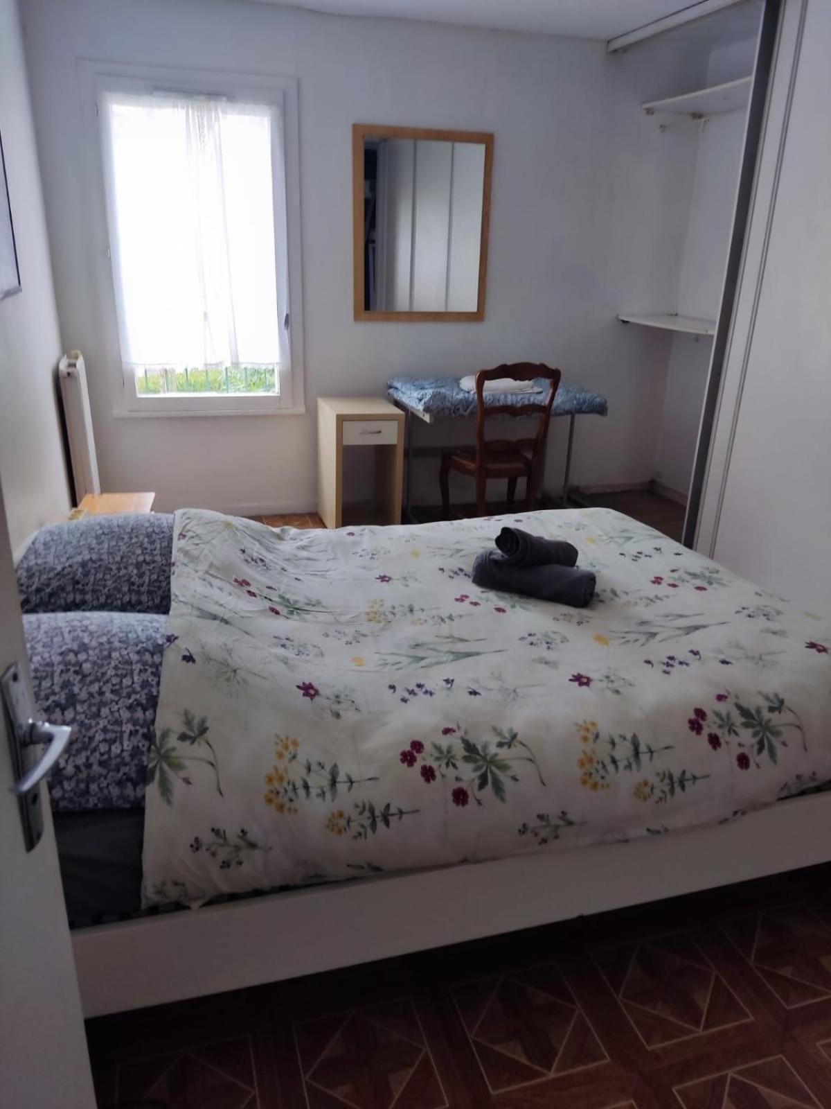 Maison De Ville 102M2 3 Chambres مونتينيو لي بروتون المظهر الخارجي الصورة