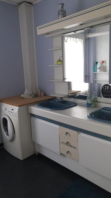 Maison De Ville 102M2 3 Chambres مونتينيو لي بروتون المظهر الخارجي الصورة