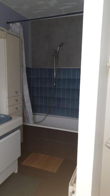 Maison De Ville 102M2 3 Chambres مونتينيو لي بروتون المظهر الخارجي الصورة