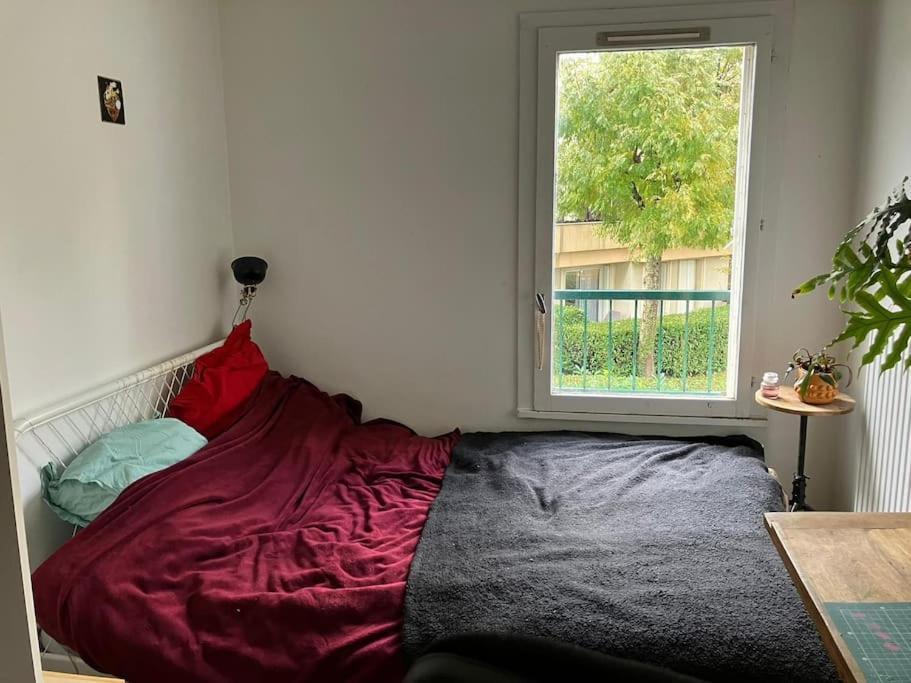 Maison De Ville 102M2 3 Chambres مونتينيو لي بروتون المظهر الخارجي الصورة